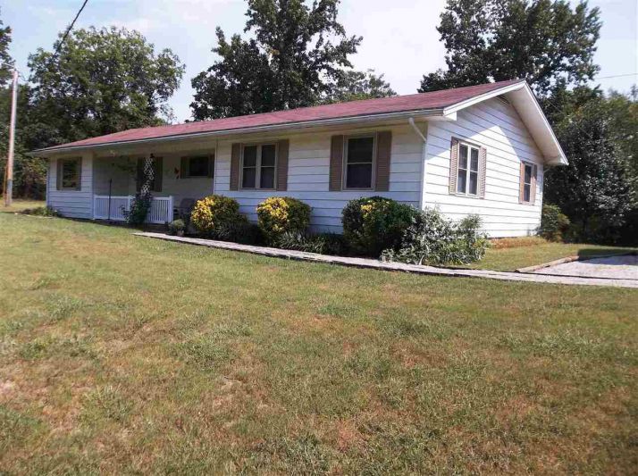 1304 Chessmen Ferry Road Rd, Calico Rock, AR 72519