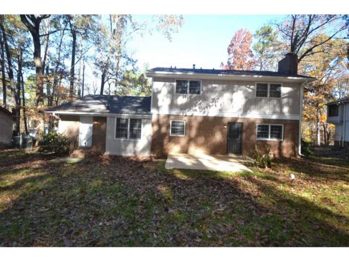 6595 Castlegar Way, Stone Mountain, GA 30087