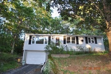 31 Oak Hill Dr, Thompson, CT 06277