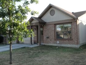 3155 Beacon Field, San Antonio, TX 78245