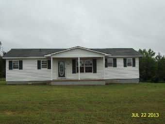 2719 Purdy Rd, Selmer, TN 38375