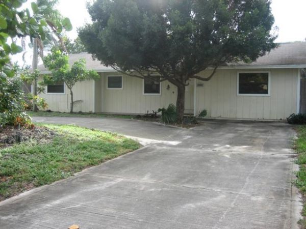4924 SE PINE KNOLL WAY, Stuart, FL 34997