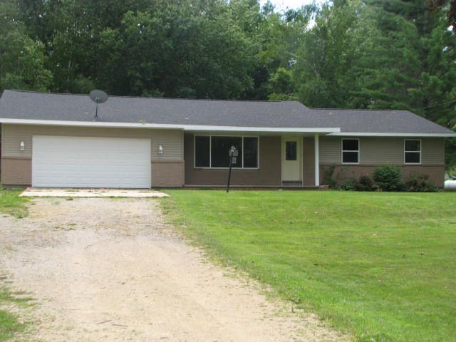 744 Grandview Road, Hortonville, WI 54944