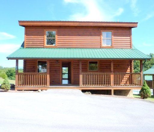 620 Cherry Blossom Way, Pigeon Forge, TN 37863