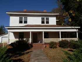 211 Greensboro Street Ext, Lexington, NC 27295