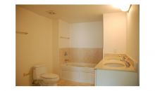 1800 N BAYSHORE DR # 3211 Miami, FL 33132