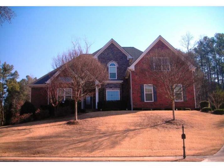 831 Kennedy Court, Loganville, GA 30052