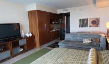 50 BISCAYNE BL # 406 Miami, FL 33137