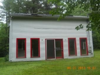 34 Gay Rd, Readfield, ME 04355