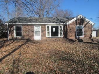 6905 John Adams Way, Louisville, KY 40272