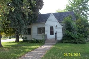 1912 16th Ave, Menominee, MI 49858