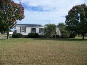 4113 Dennis Mclawhorn Rd, Ayden, NC 28513