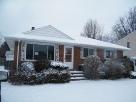 796 E 240th St, Euclid, OH 44123