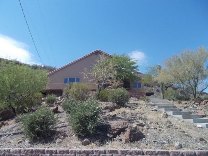 32575 S Shadow Mountain Rd, Black Canyon City, AZ 85324