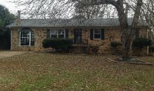 103 Twin Oaks Place Jackson, TN 38305