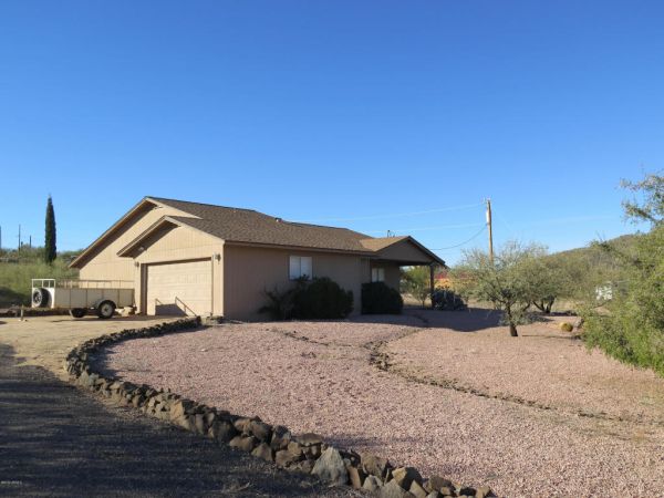 49028 N 13TH Avenue, New River, AZ 85087