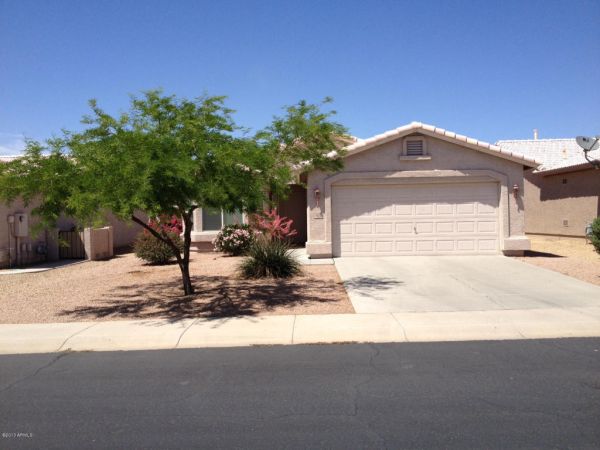 1472 E CHERRY HILLS Drive, Chandler, AZ 85249