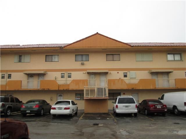 230 W 68 ST # 209, Hialeah, FL 33014