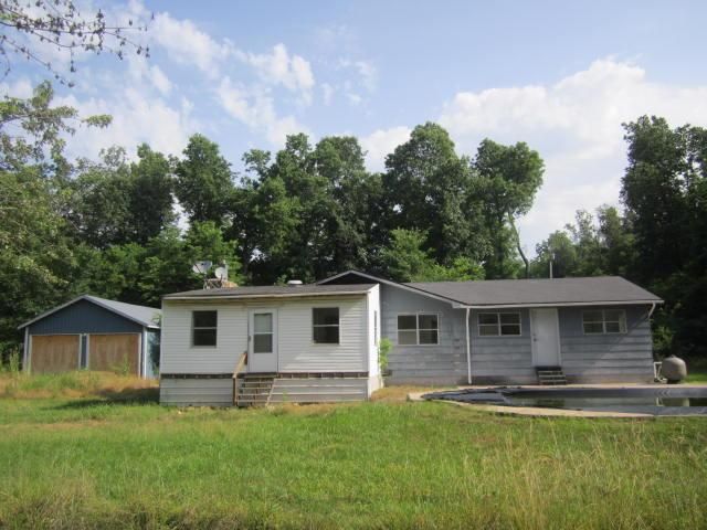 1671 E 562nd Rd, Brighton, MO 65617