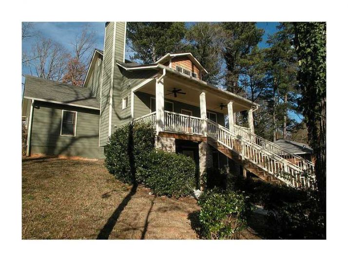 3530 Glenwood Road, Decatur, GA 30032