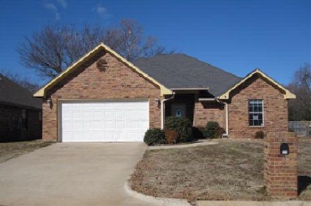 5419 Roadrunner Dr, Durant, OK 74701