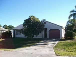 401 NW Goldsmith, Palm Bay, FL 32907