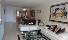 200 SE 15 RD # 10J Miami, FL 33129