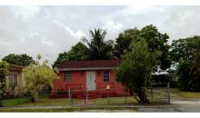 960 W 31 ST Hialeah, FL 33012