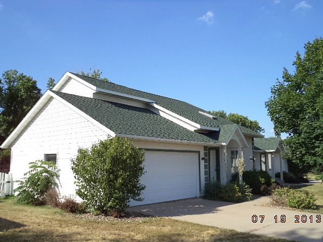 Rolling Oaks # 613, Onalaska, WI 54650