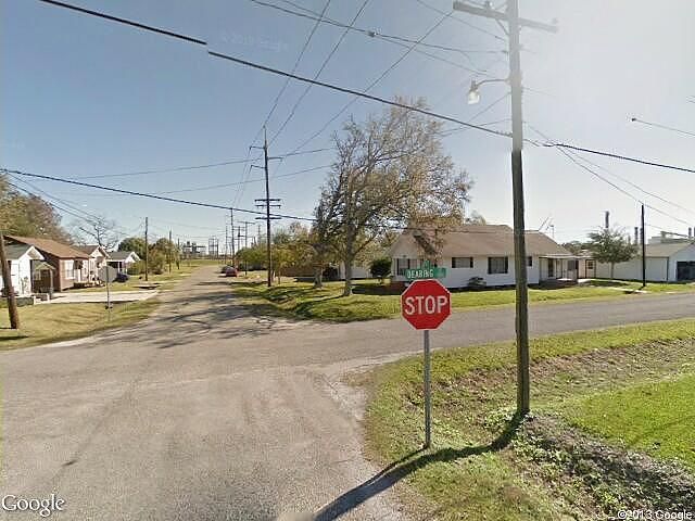 Avenue F, Port Neches, TX 77651