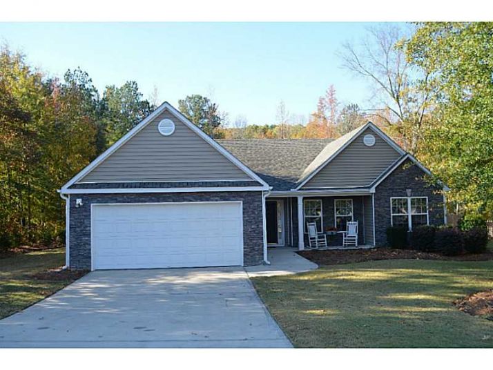 6028 Cole Lane, Loganville, GA 30052