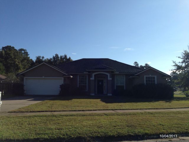 3035 Five Oaks Ln, Green Cove Springs, FL 32043