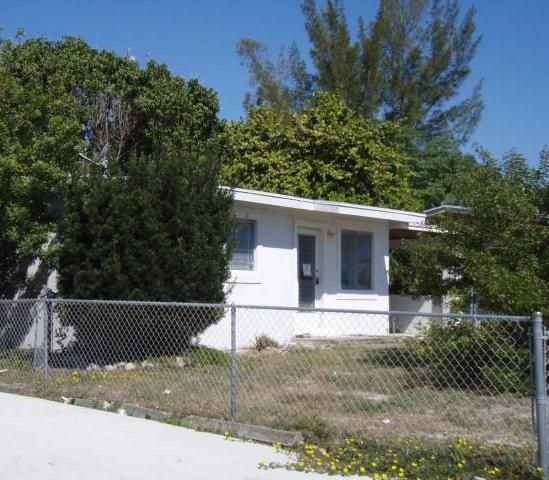 3197 East Palm Drive, Boynton Beach, FL 33435