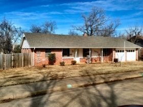 305 Woodside Drive, Norman, OK 73071