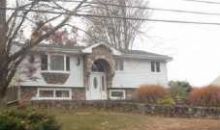 15 Gaymore Ln Farmingville, NY 11738