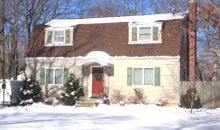 15 Argonne Rd E Hampton Bays, NY 11946