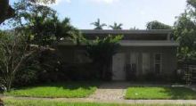 580 Glen Way Miami, FL 33166