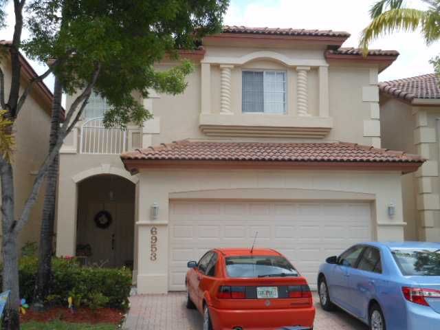 6953 NW 115 CT, Miami, FL 33178