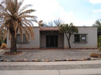 122 E La Pera, Green Valley, AZ 85614