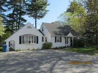 50 Hill St, Tewksbury, MA 01876