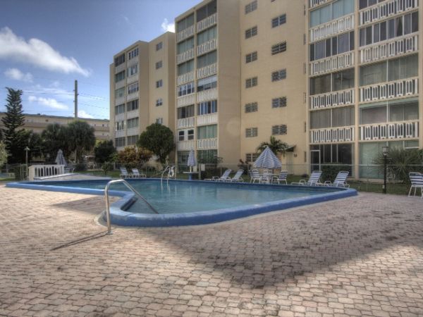 301 NE 14 AVE # 506, Hallandale, FL 33009