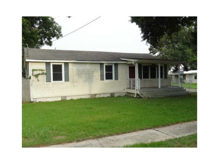 952 Minden Ave., Kenner, LA 70062