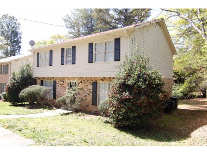 834 Ridge Avenue, Stone Mountain, GA 30083