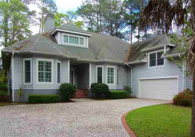 829 Island Cir W, Saint Helena Island, SC 29920