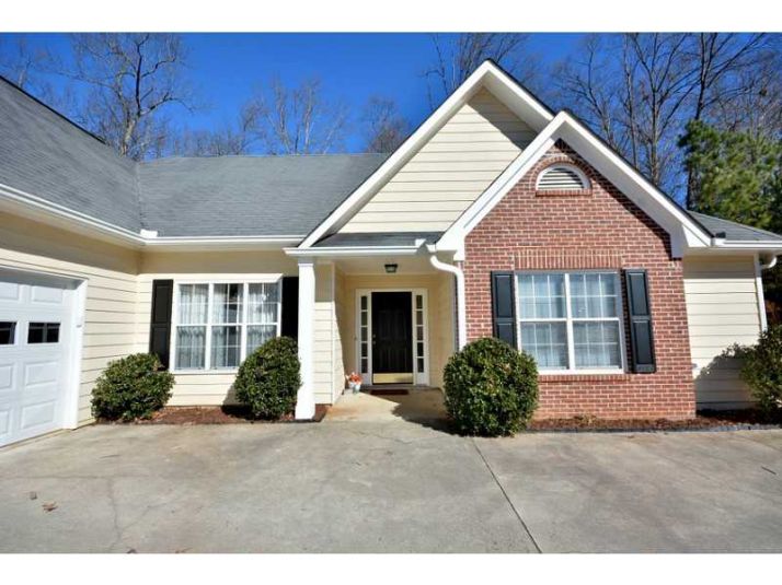 3033 Clemson Place, Lawrenceville, GA 30043