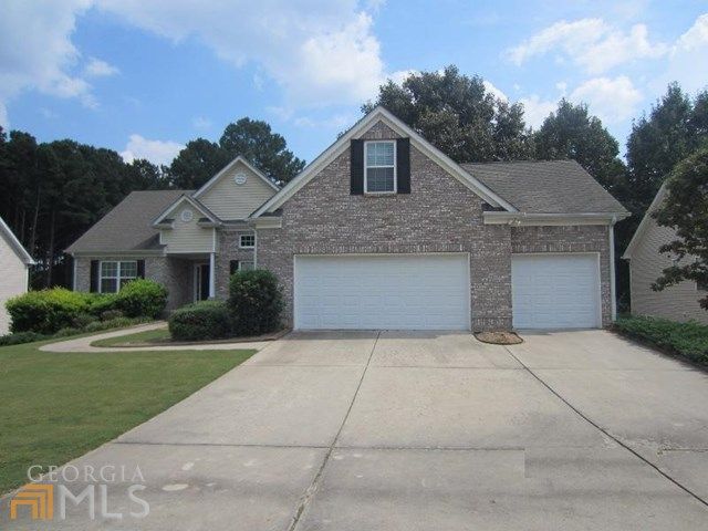 1004 Monticello Dr, Monroe, GA 30655