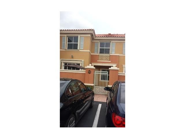 6141 NW 115 PL # 348, Miami, FL 33178