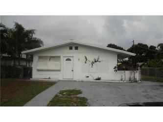 286 Mentone Rd, Boynton Beach, FL 33435