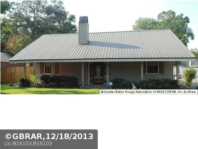 8444 Harold Dr, Denham Springs, LA 70726