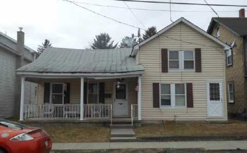 639 Madison Avenue, Jermyn, PA 18433